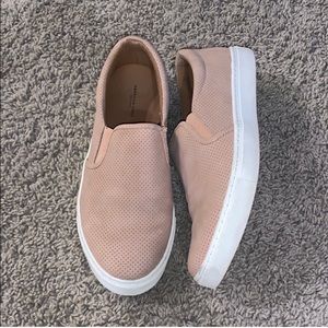 AE Muave Slip on shoes